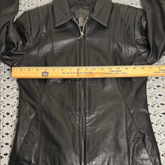 John Paul Richard Black Leather Jacket Fitted Zip-Up Design - Picture 3 of 5